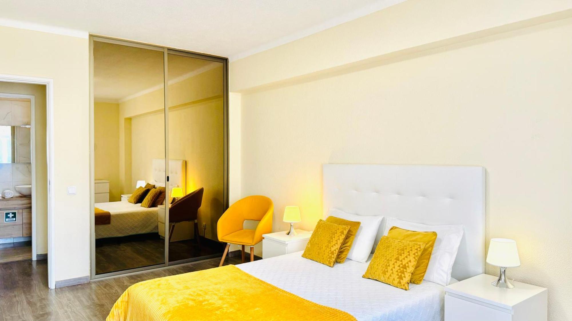 Praia da Rocha, Charming Apartment with Air Conditioning - Pátio da Rocha By IG Portimão Esterno foto
